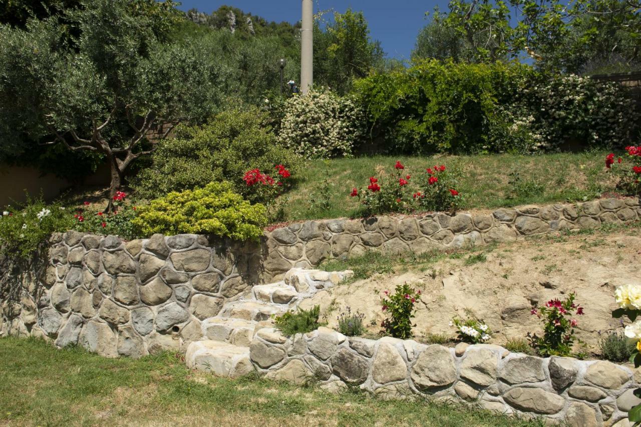 Vila La Fonte Su Canterano Exteriér fotografie